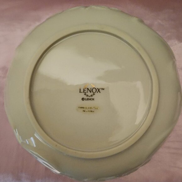 Lexox Vintage Rosebud Porcelain Bowls  Hand Painted 24K Gold  Mint Condition - Picture 7 of 12